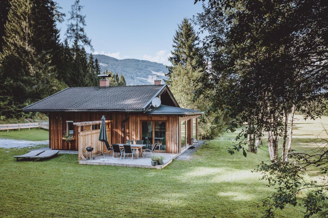 Die Lärchen-Lodge Maishofen Exterior foto